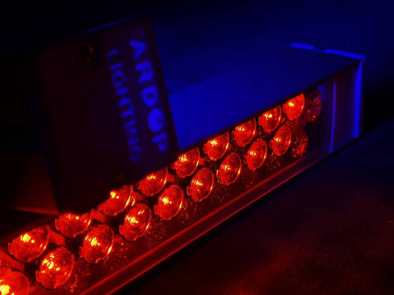 Barre LED monochromatique rouge haute intensité pour vision industrielle en France