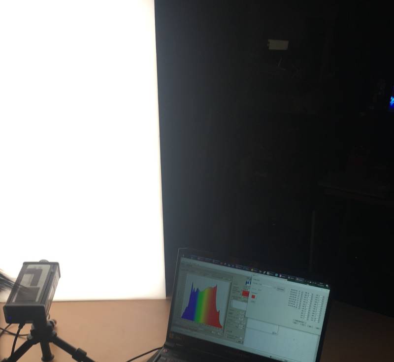 Retrofit d'un simulateur solaire par de la LED à Lille